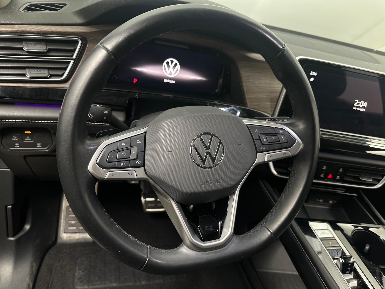 Thumbnail: 2024 Volkswagen Atlas - 4