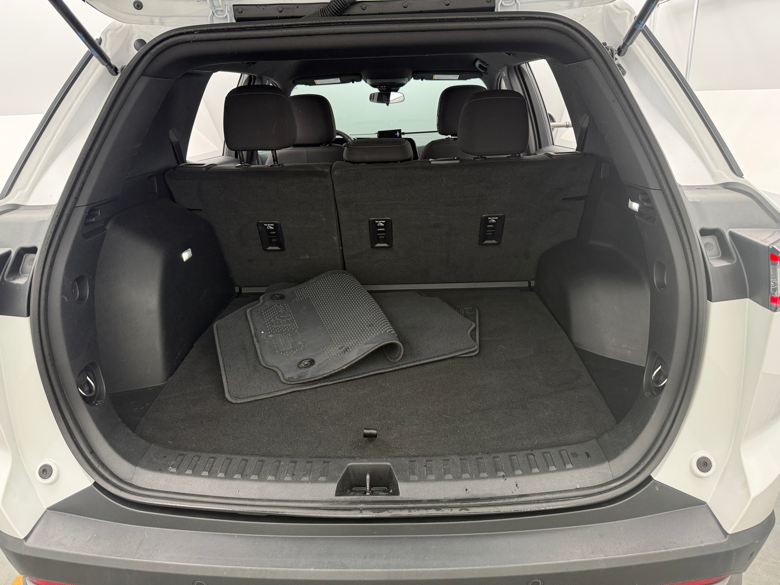 Thumbnail: 2025 Chevrolet Equinox - 7