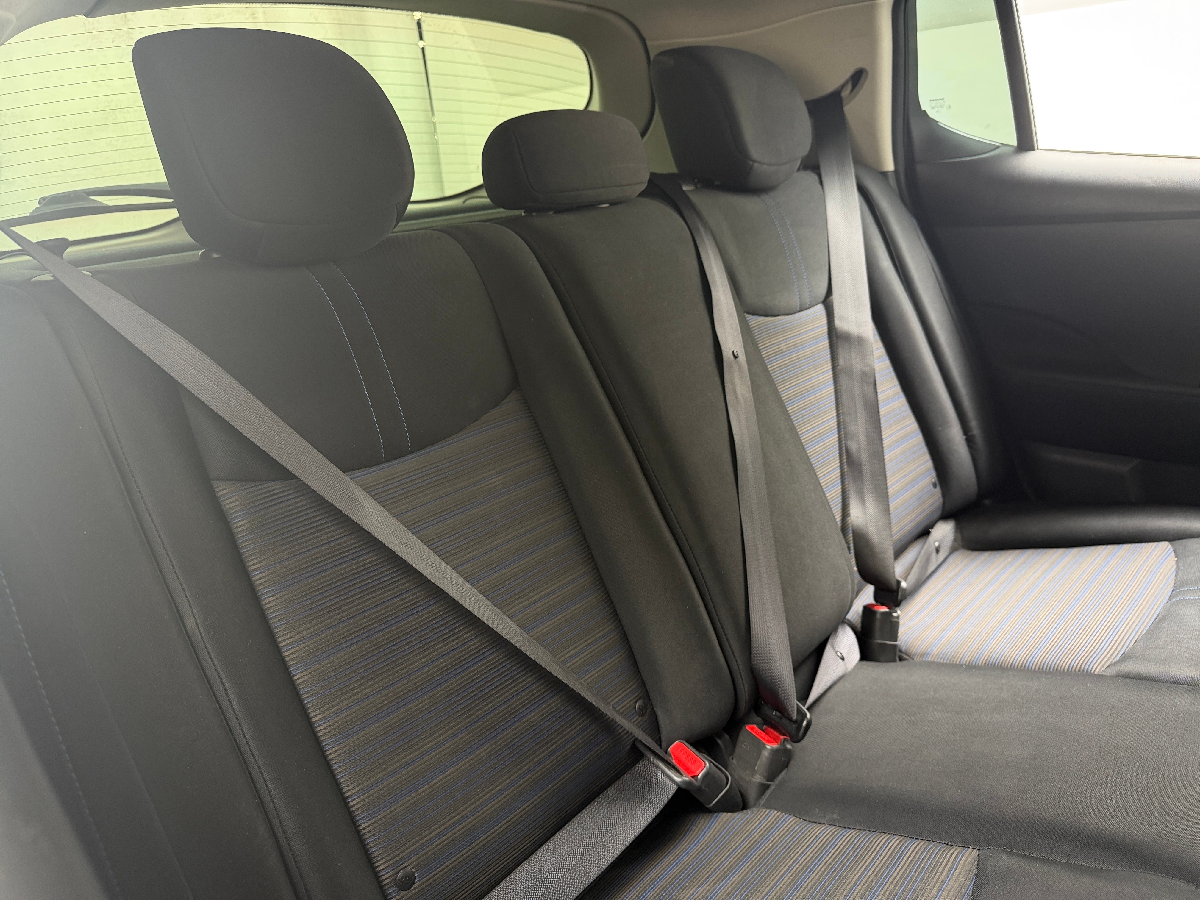 2020 Nissan Leaf - Image 1