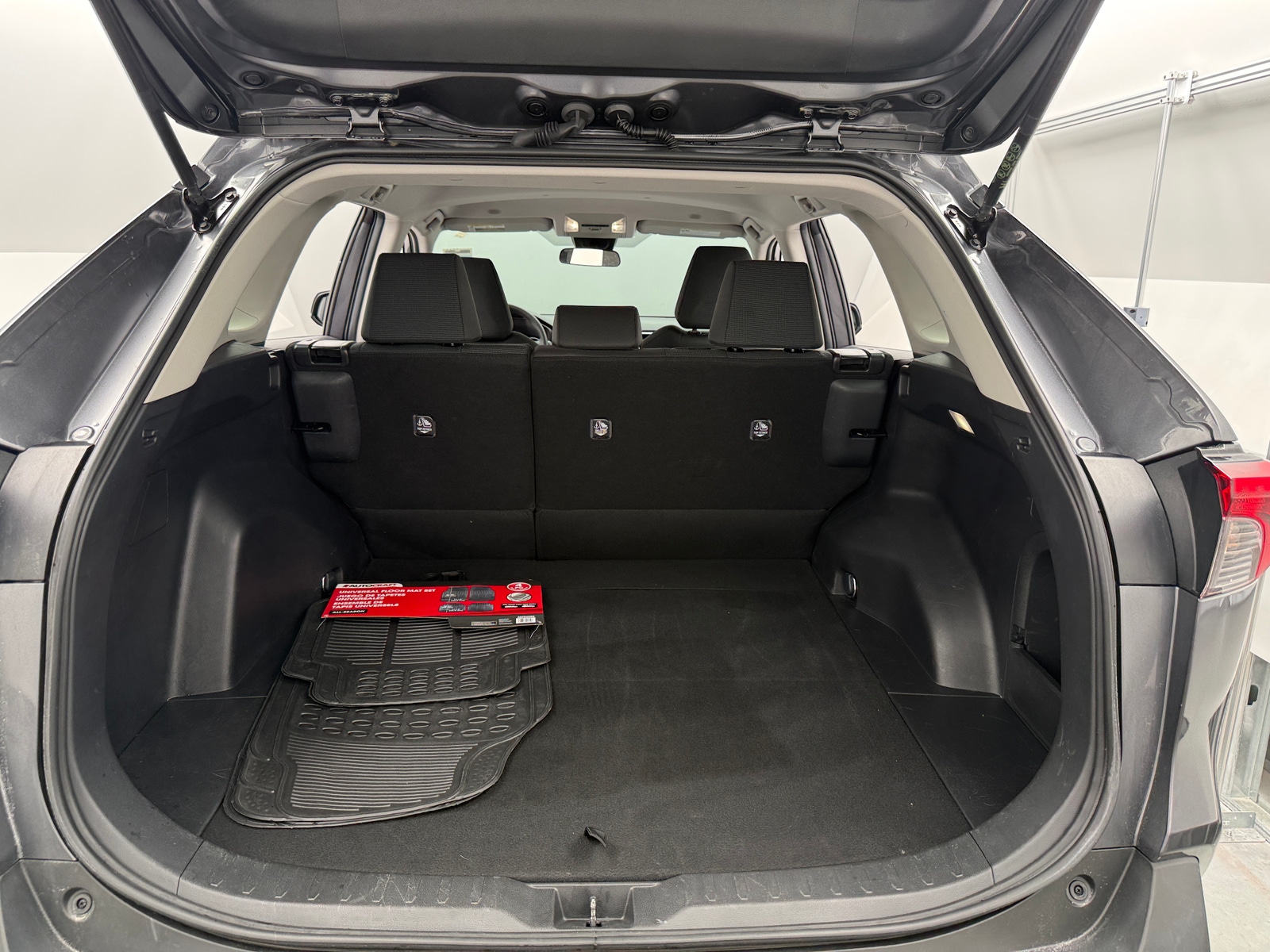 Thumbnail: 2025 Toyota RAV4 - 7