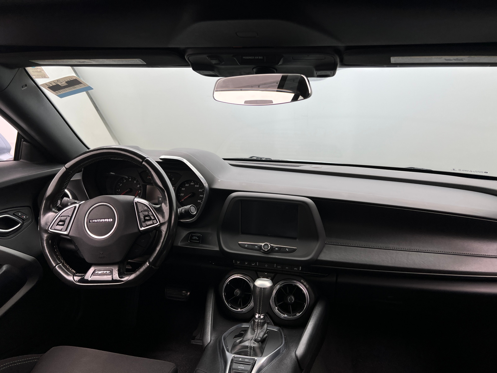 Thumbnail: 2017 Chevrolet Camaro - 3