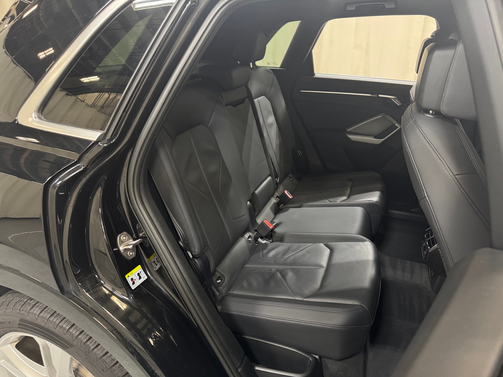 Thumbnail: 2024 Audi Q3 - 5