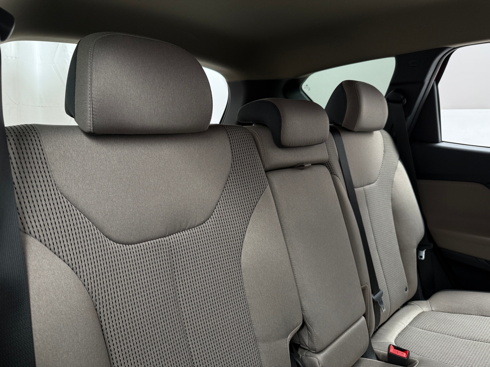 Thumbnail: 2020 Hyundai Santa Fe - 6