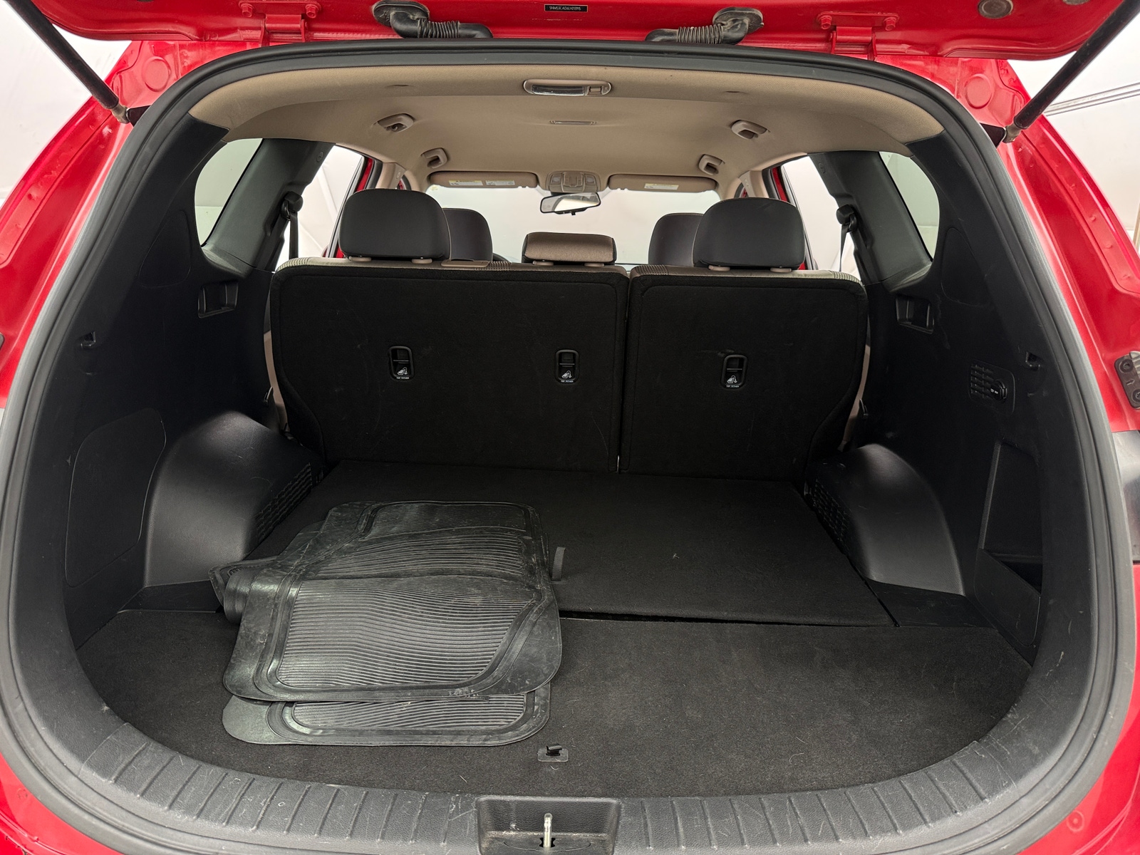 Thumbnail: 2020 Hyundai Santa Fe - 7