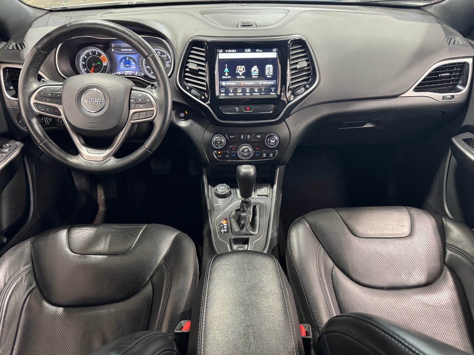 Thumbnail: 2019 Jeep Cherokee - 2