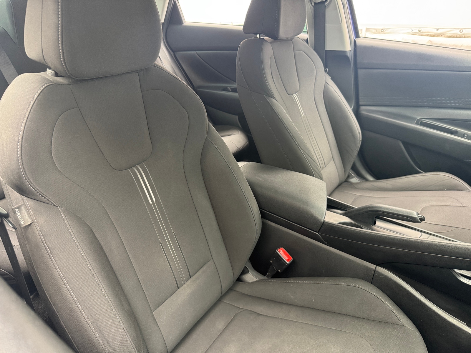 Thumbnail: 2021 Hyundai Elantra - 2