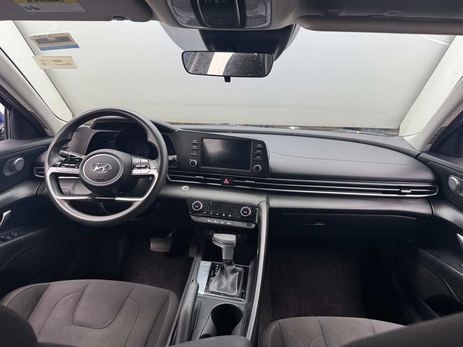 Thumbnail: 2021 Hyundai Elantra - 3