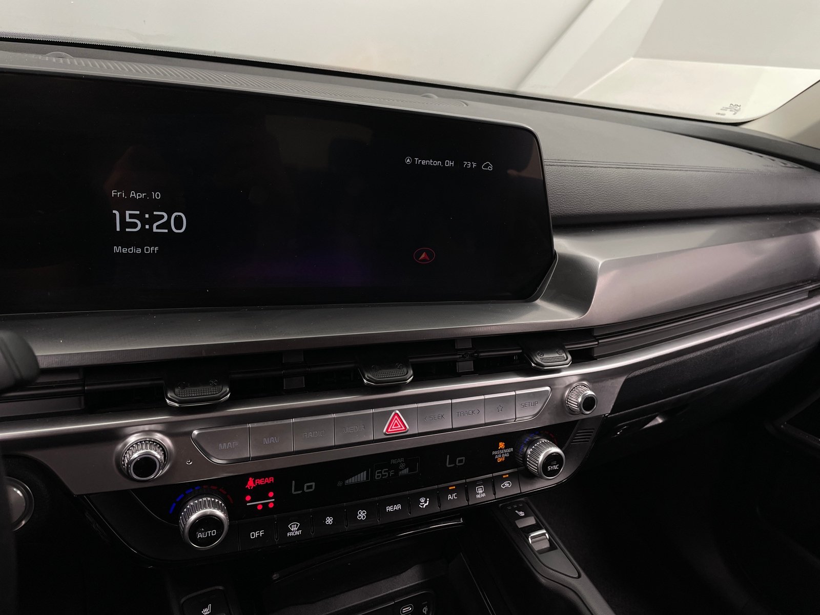 Thumbnail: 2025 Kia Telluride - 3