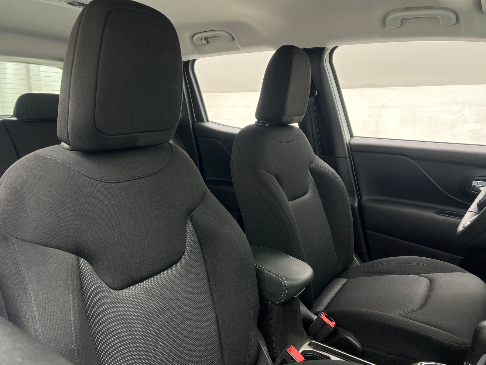 Thumbnail: 2022 Jeep Renegade - 2