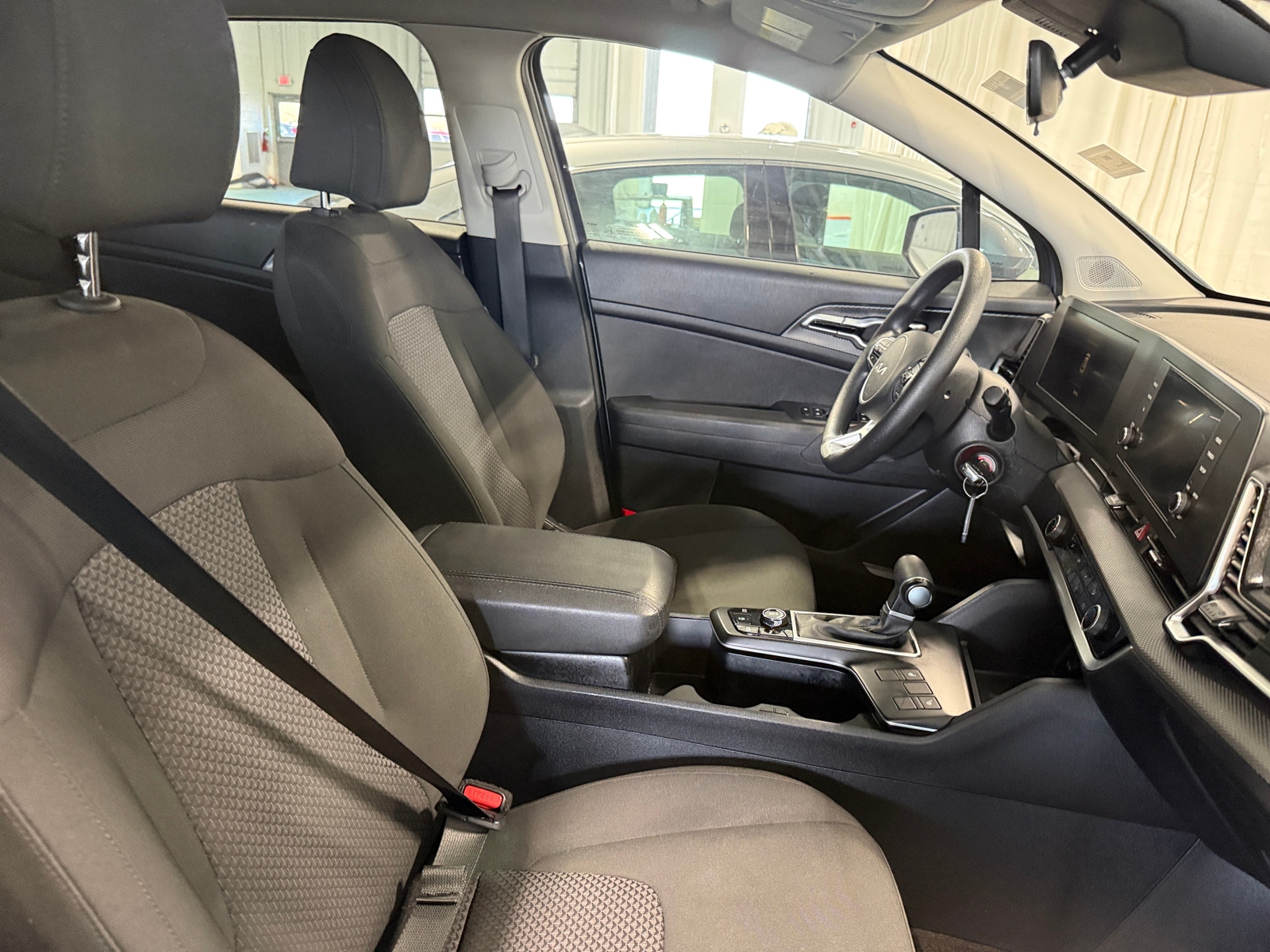 Thumbnail: 2025 Kia Sportage - 2