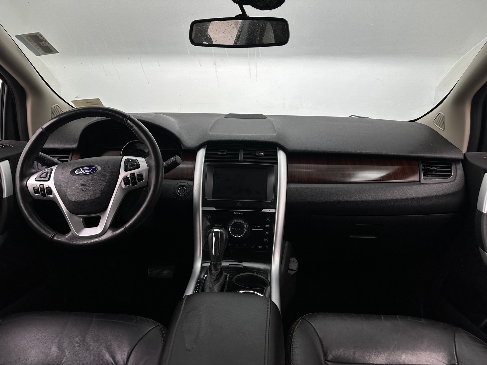 Thumbnail: 2011 Ford Edge - 2