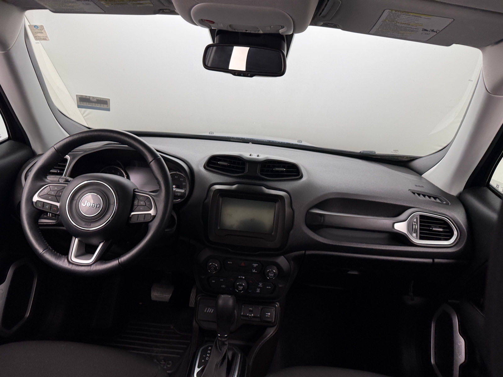 Thumbnail: 2021 Jeep Renegade - 3