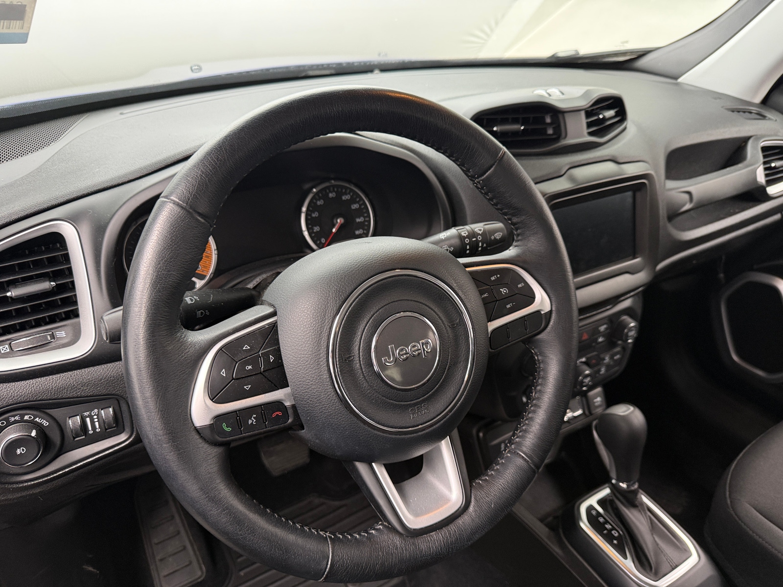 Thumbnail: 2021 Jeep Renegade - 5