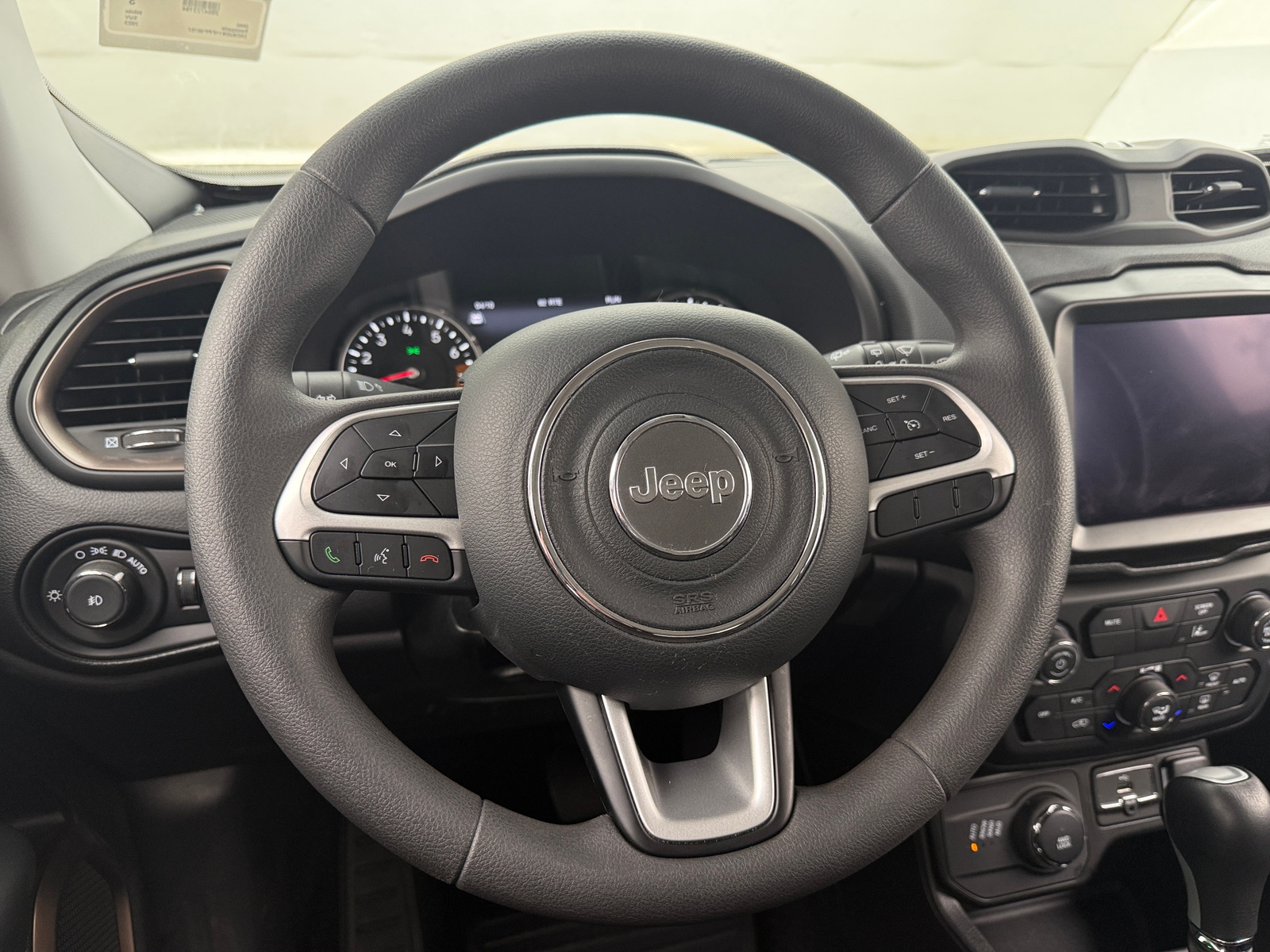 Thumbnail: 2023 Jeep Renegade - 5