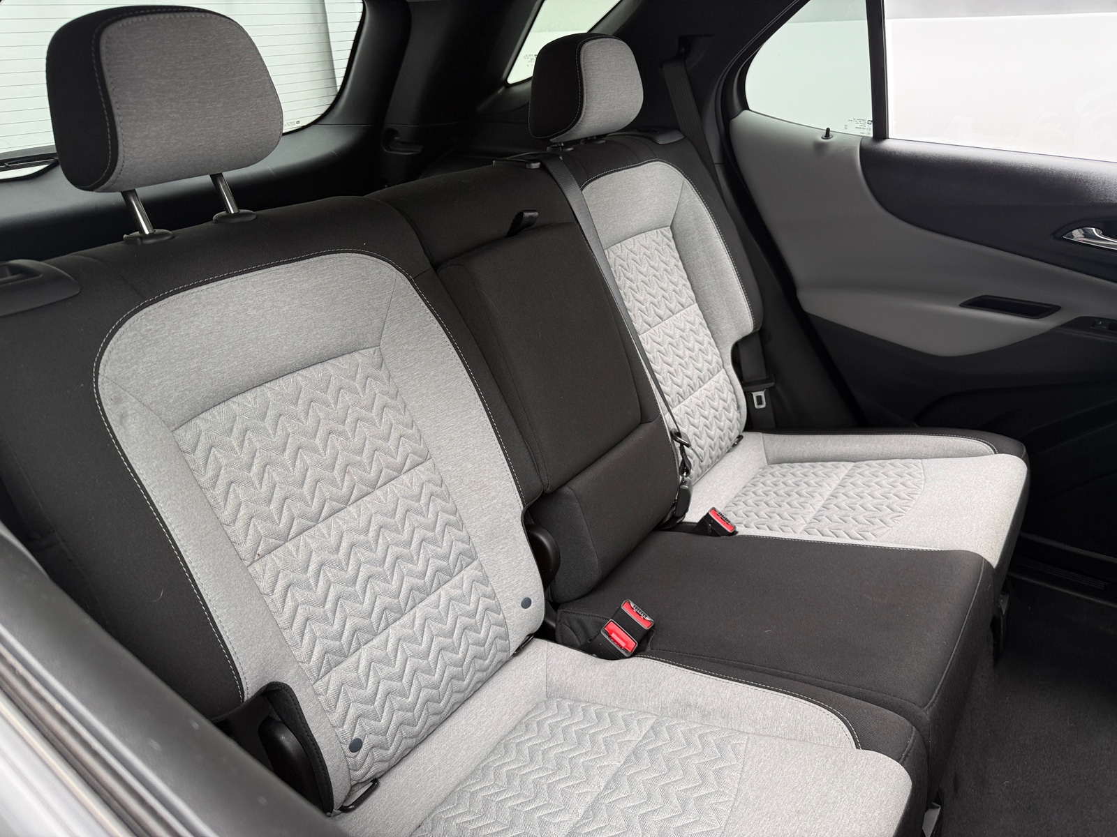 Thumbnail: 2022 Chevrolet Equinox - 6