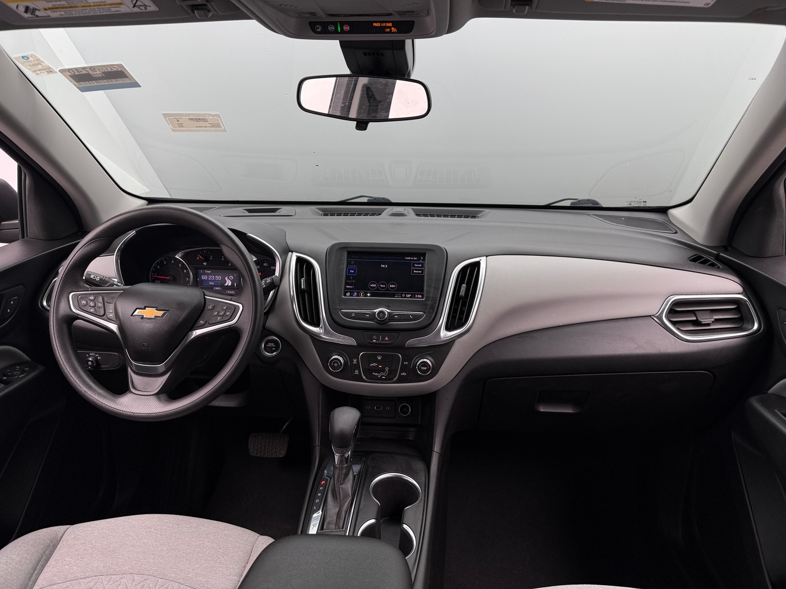 Thumbnail: 2022 Chevrolet Equinox - 3