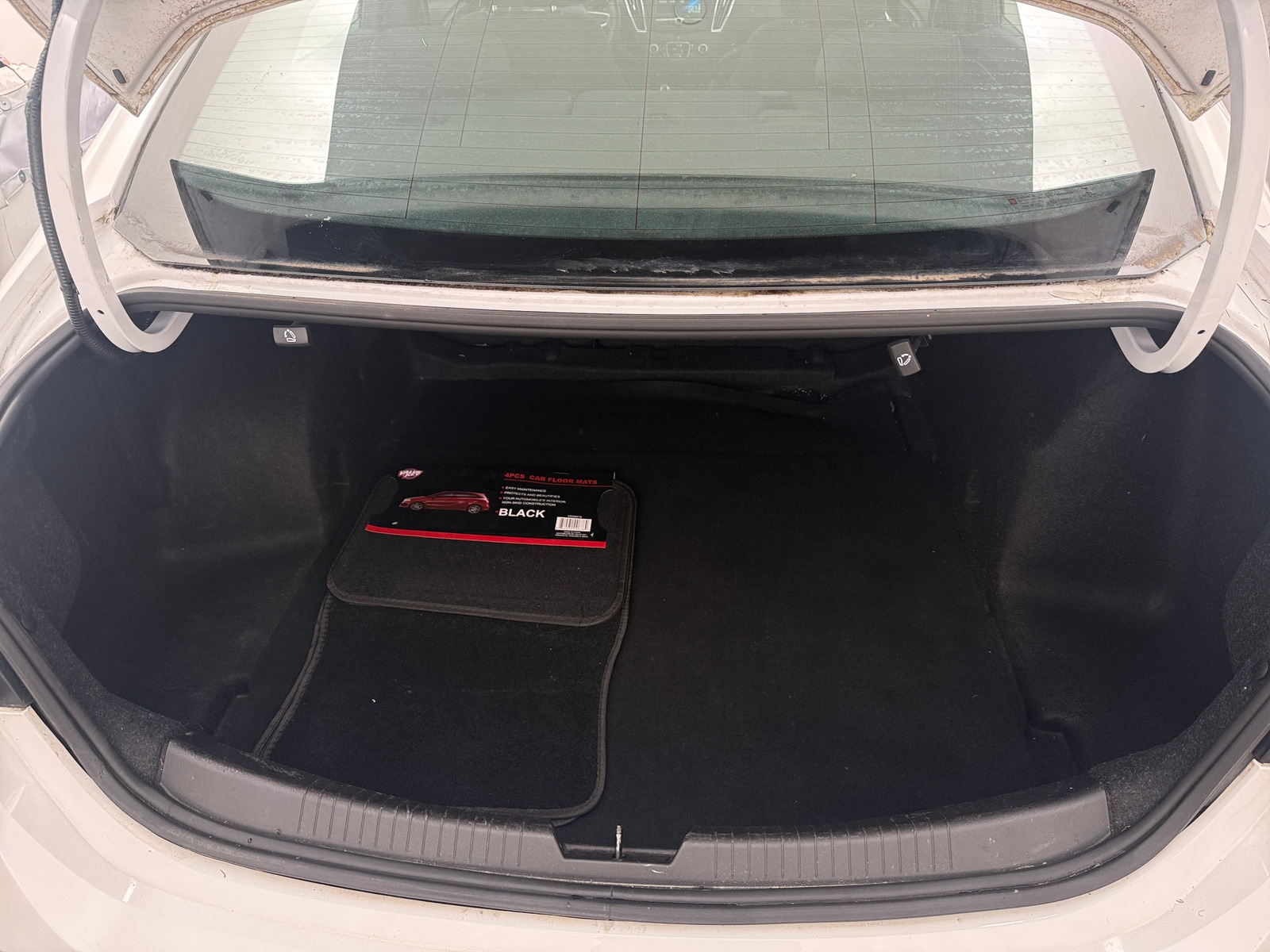 Thumbnail: 2016 Chevrolet Malibu - 7