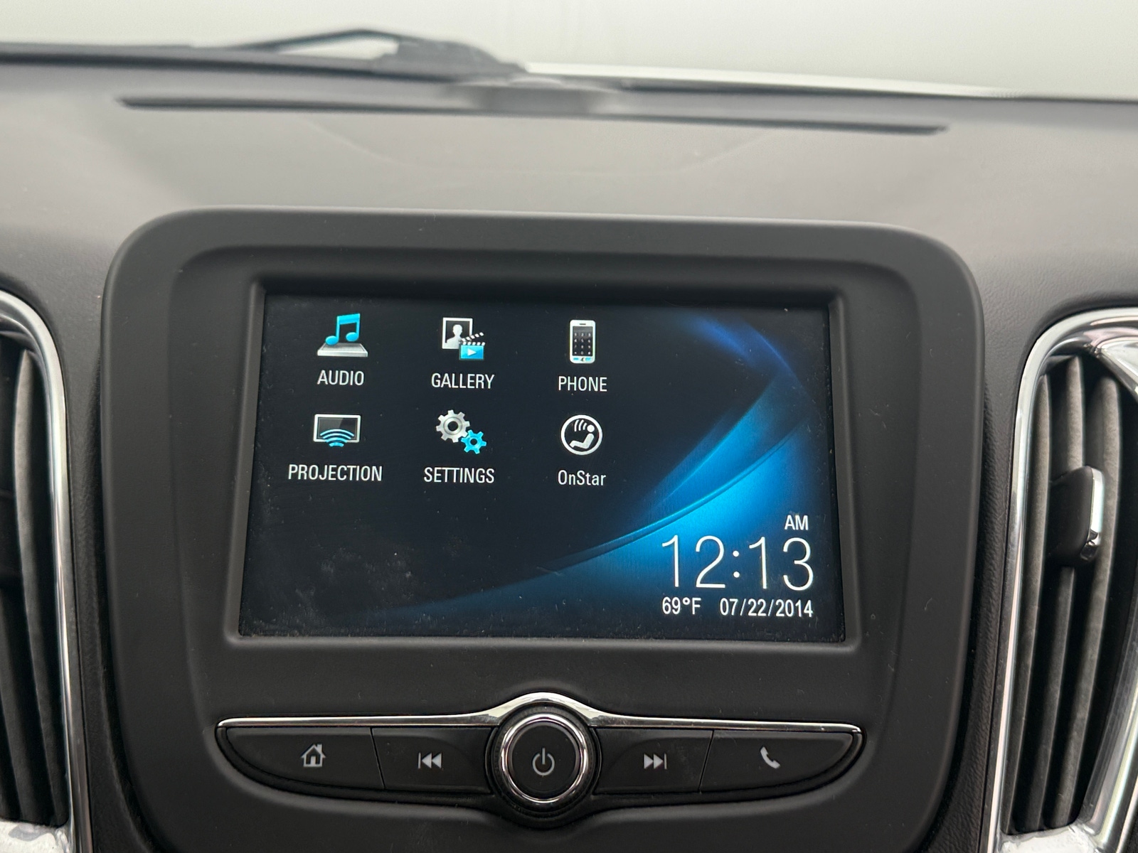 Thumbnail: 2016 Chevrolet Malibu - 4