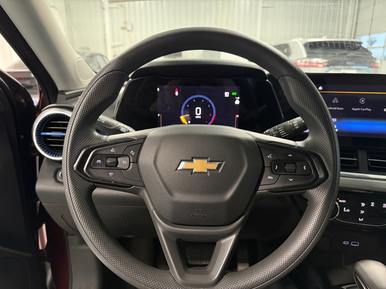 Thumbnail: 2025 Chevrolet Trax - 5