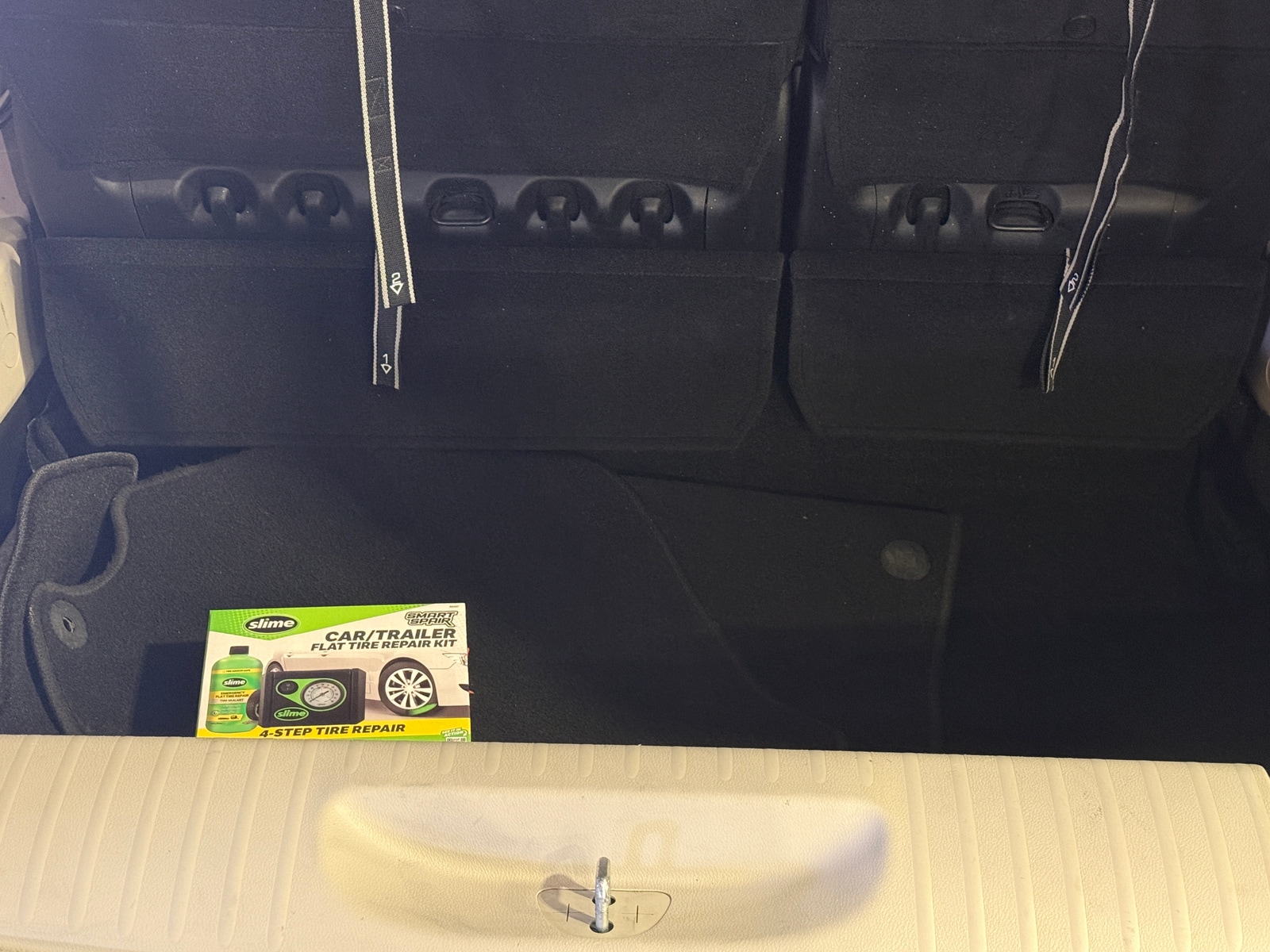 Thumbnail: 2024 Chrysler Pacifica - 6