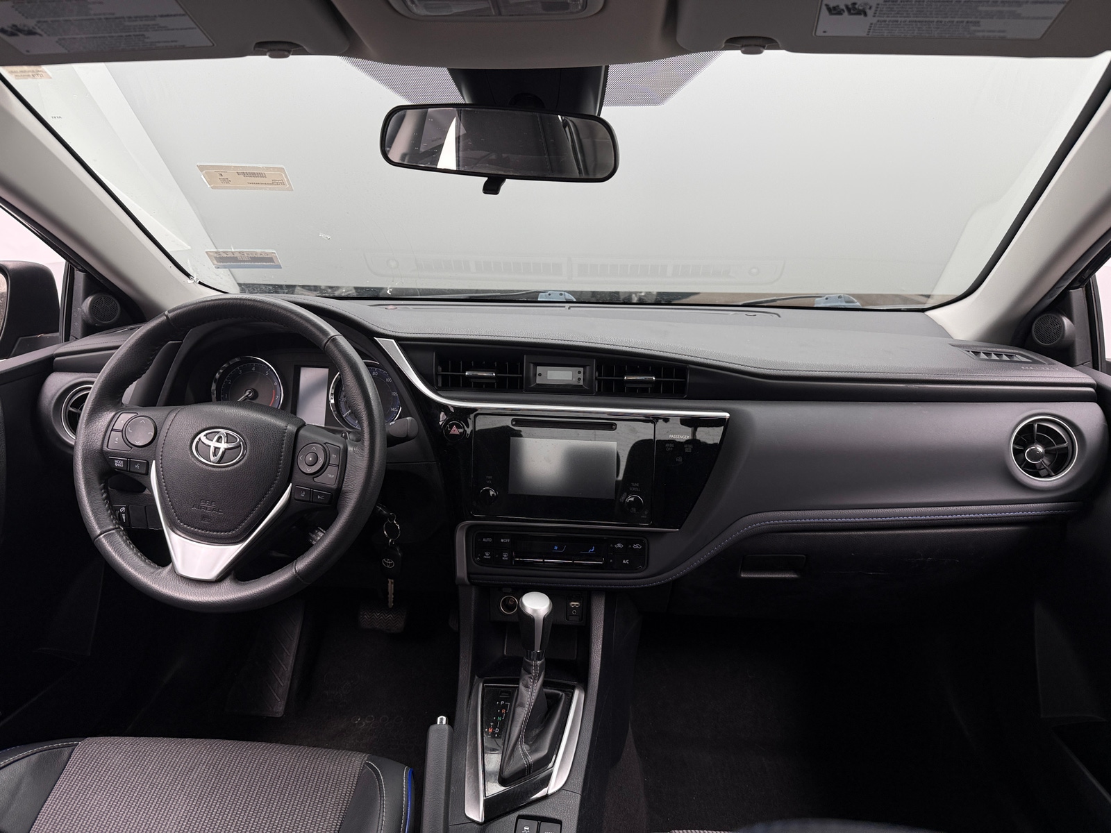 Thumbnail: 2017 Toyota Corolla - 2