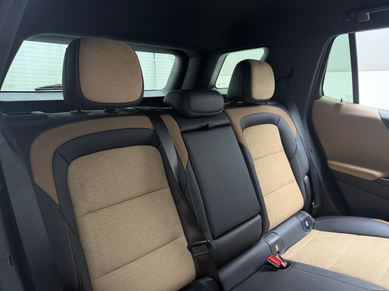 Thumbnail: 2025 Chevrolet Equinox - 6
