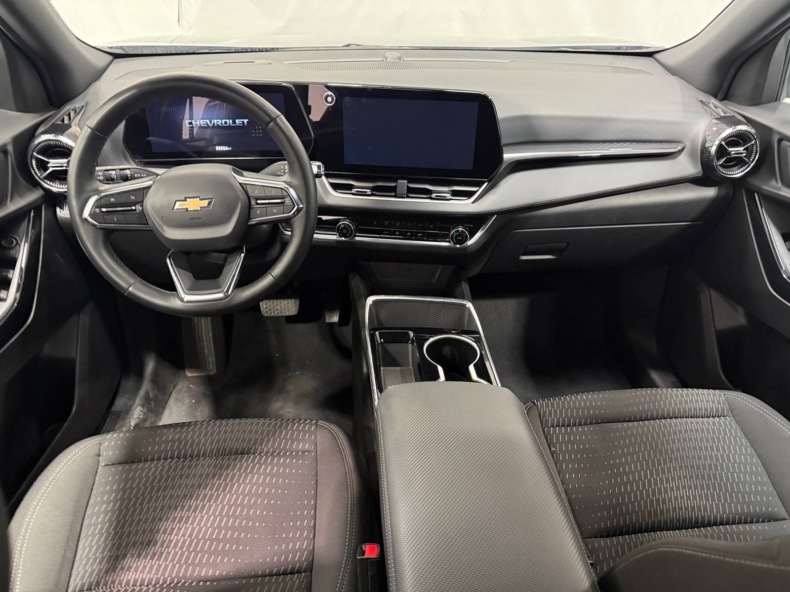 Thumbnail: 2025 Chevrolet Equinox - 3