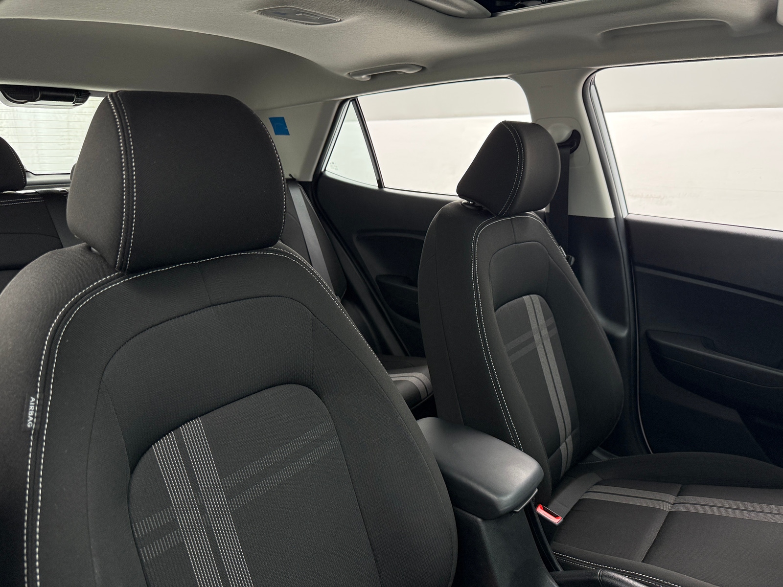 Thumbnail: 2023 Hyundai Venue - 2