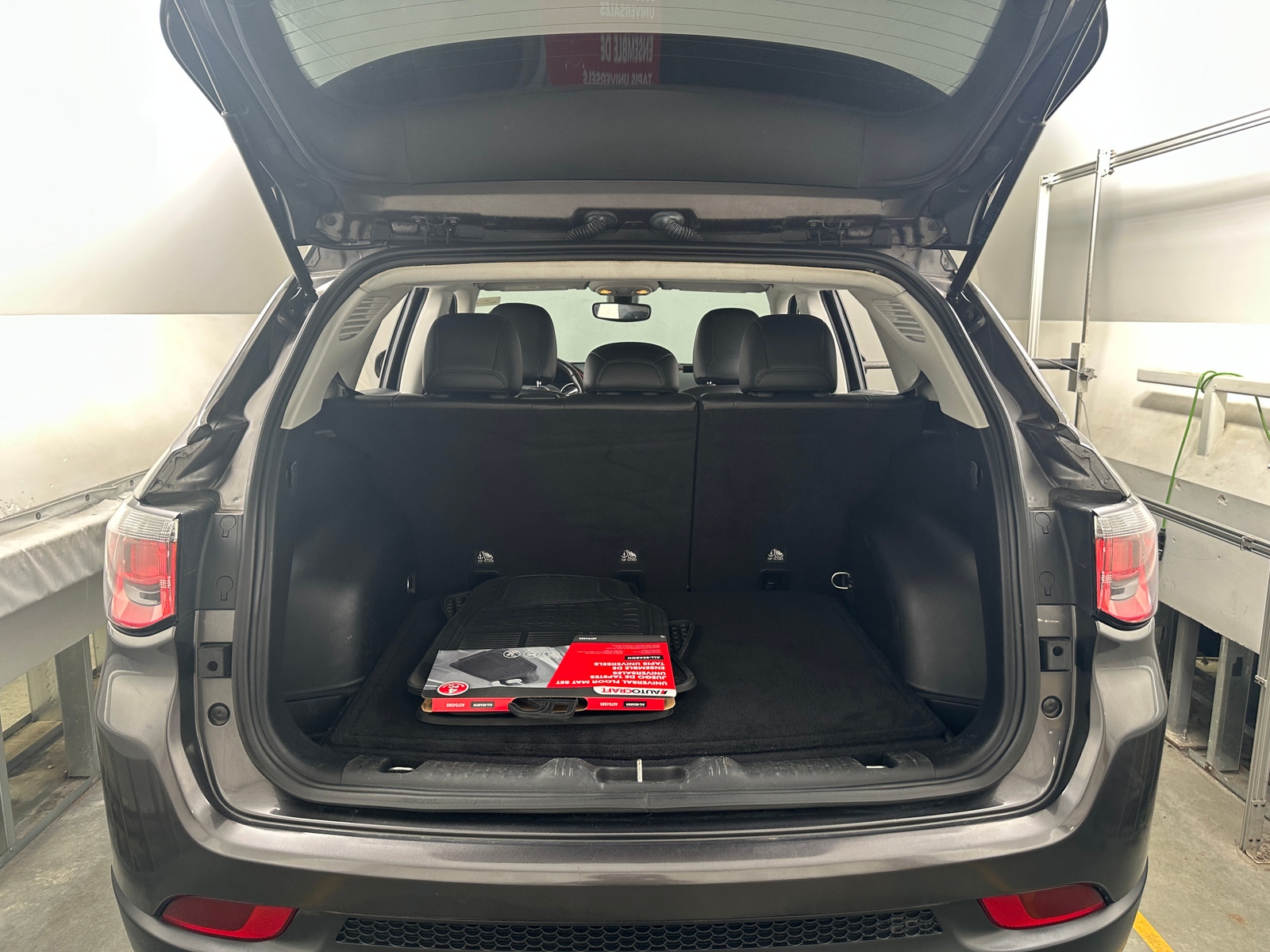 Thumbnail: 2019 Jeep Compass - 7