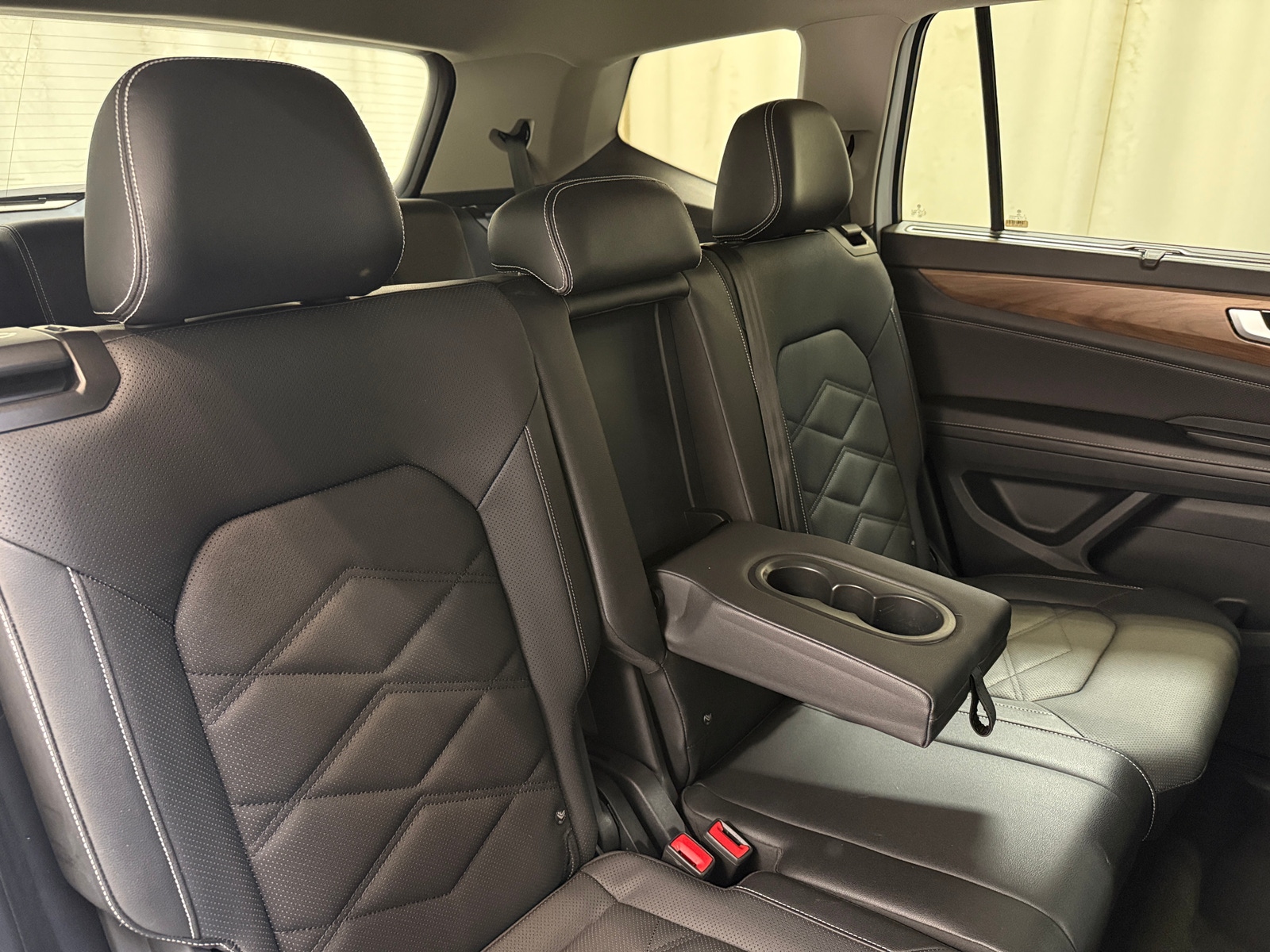 Thumbnail: 2025 Volkswagen Atlas - 5