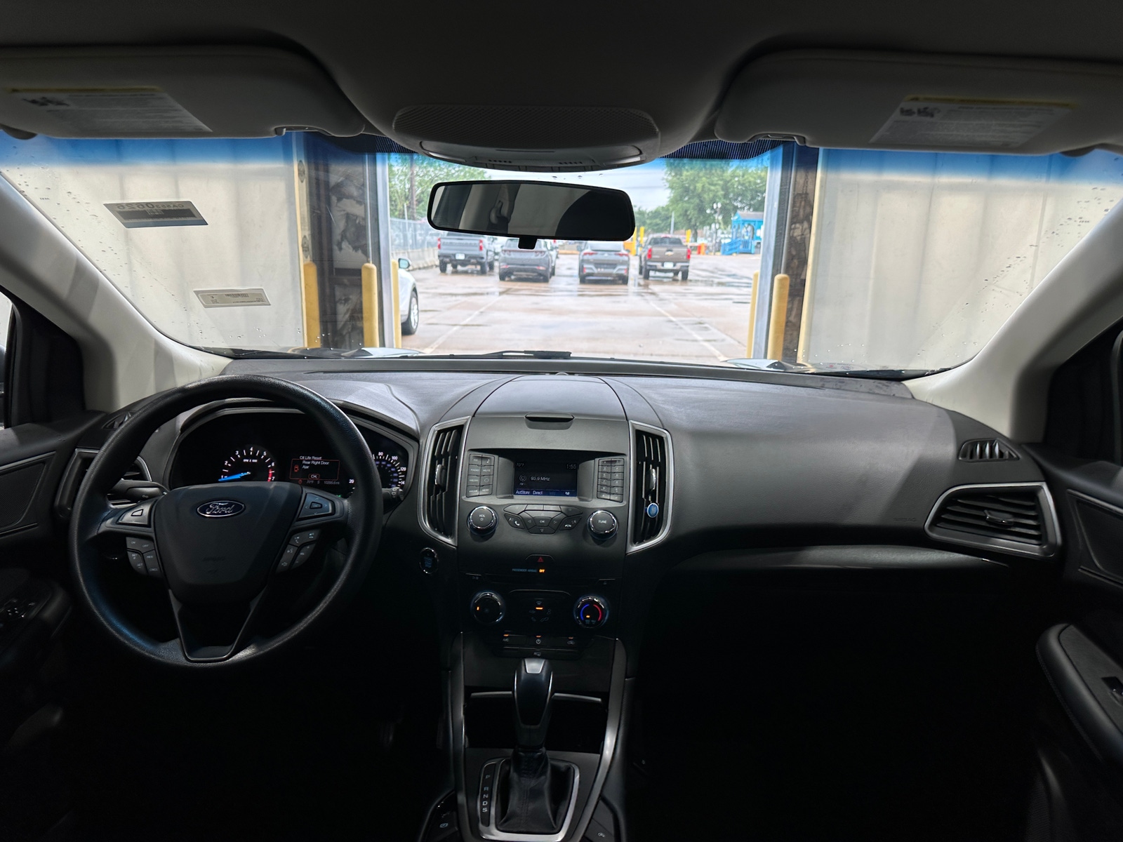 Thumbnail: 2018 Ford Edge - 3