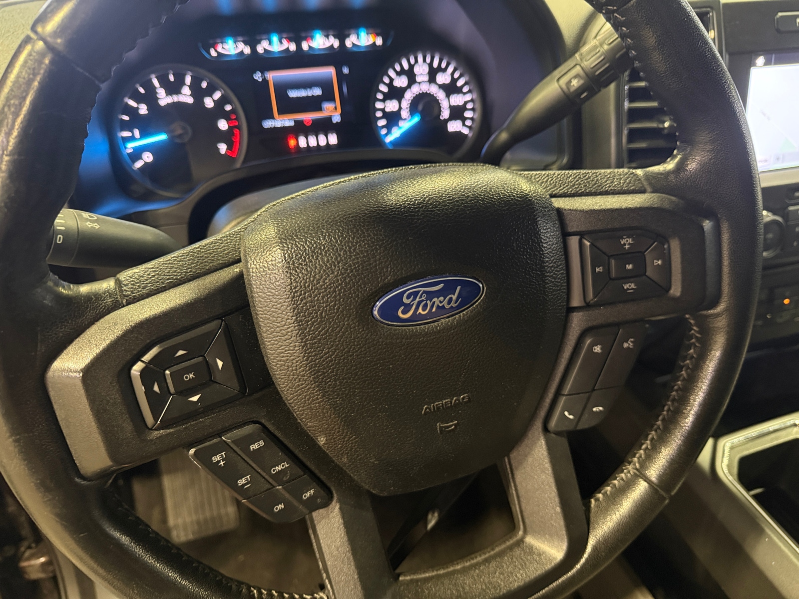 Thumbnail: 2018 Ford Econoline - 5