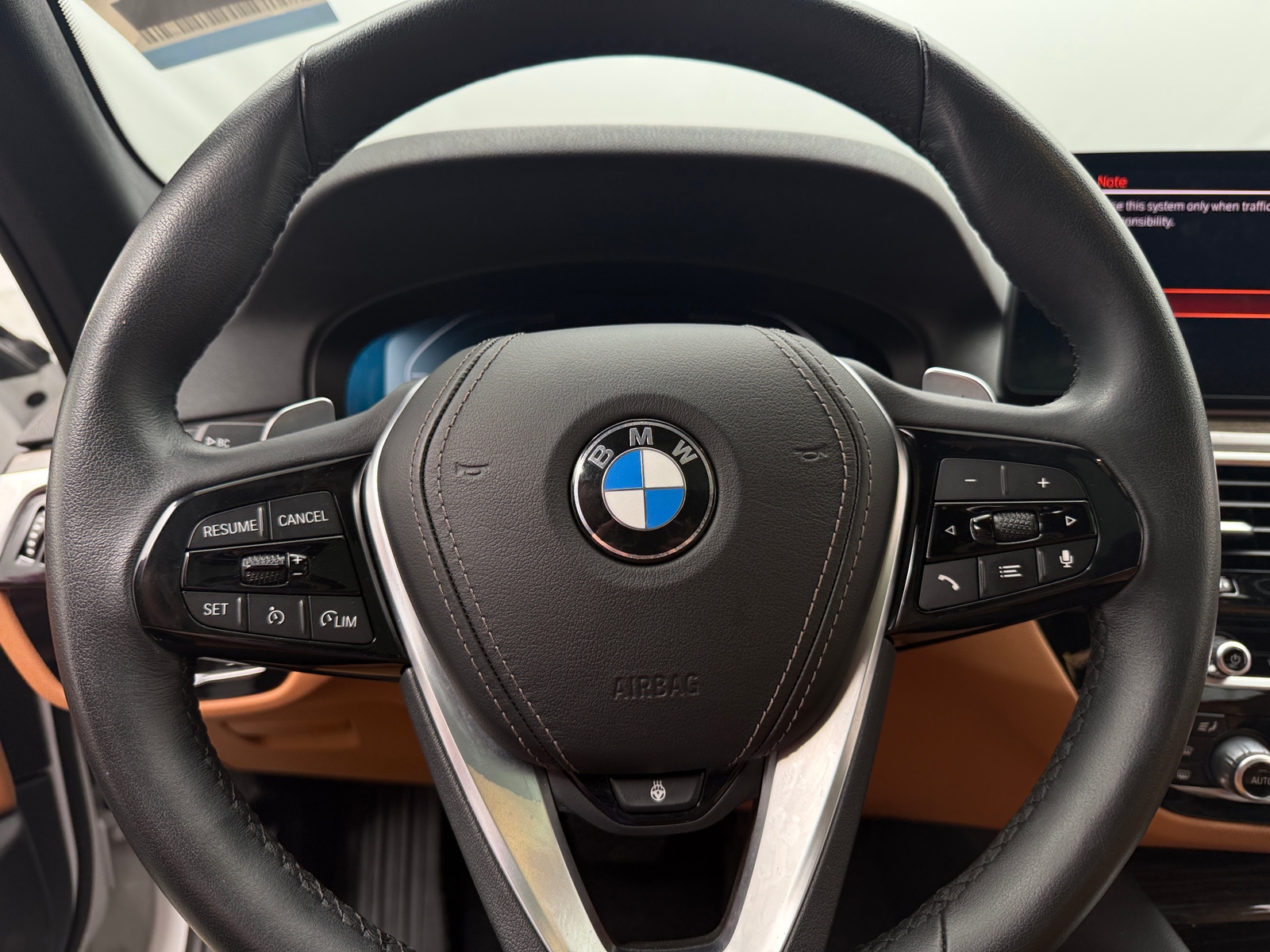 Thumbnail: 2023 BMW 5 Series - 4