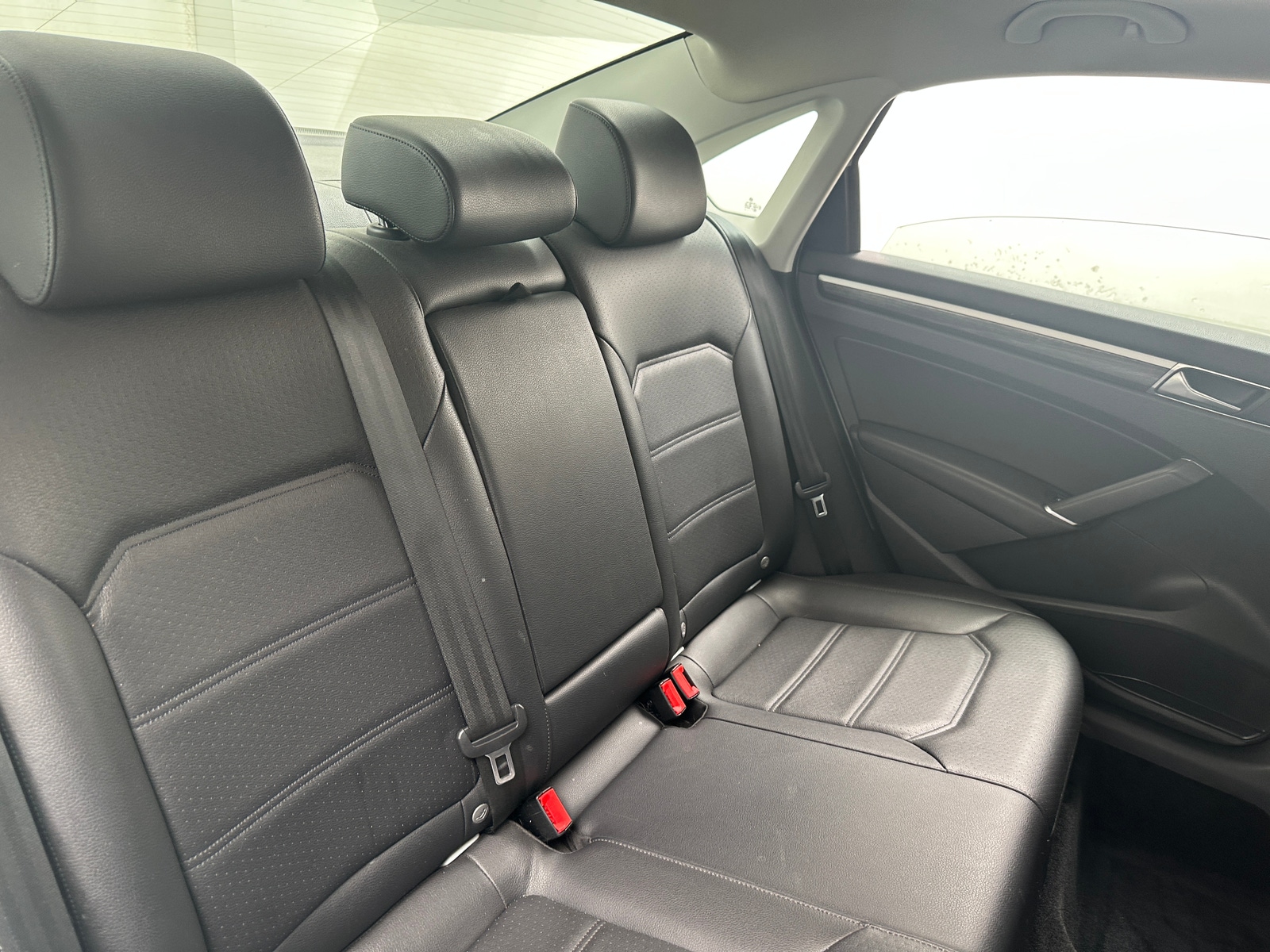 Thumbnail: 2018 Volkswagen Passat - 5