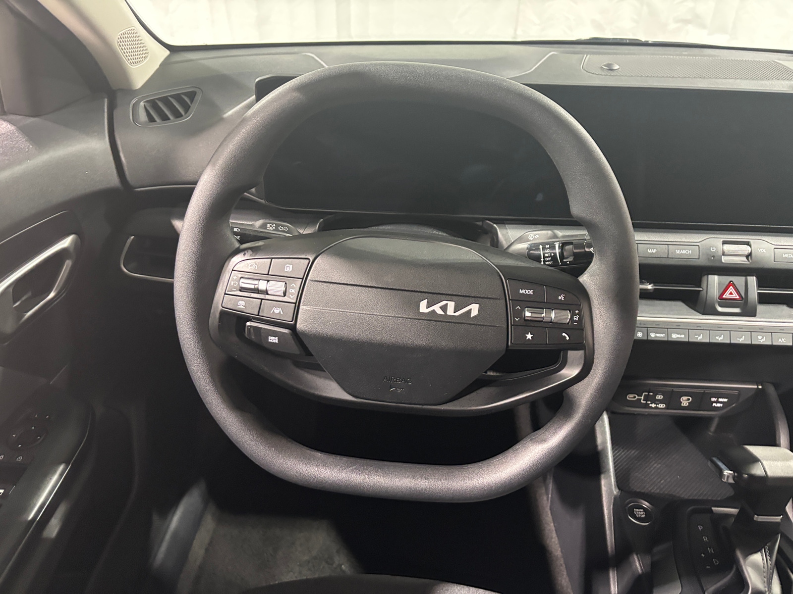 Thumbnail: 2025 Kia K4 - 5