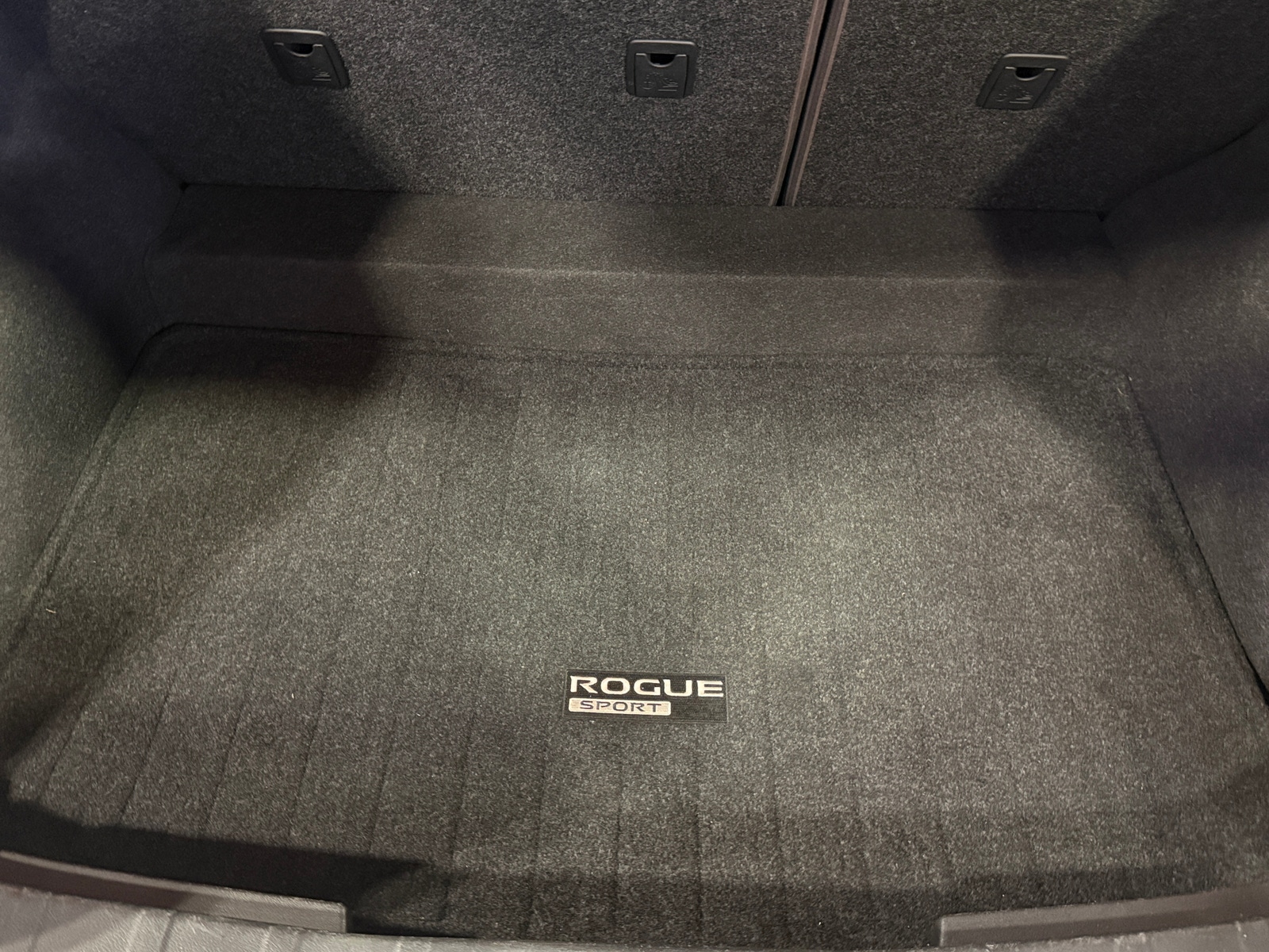 Thumbnail: 2018 Nissan Rogue Sport - 7