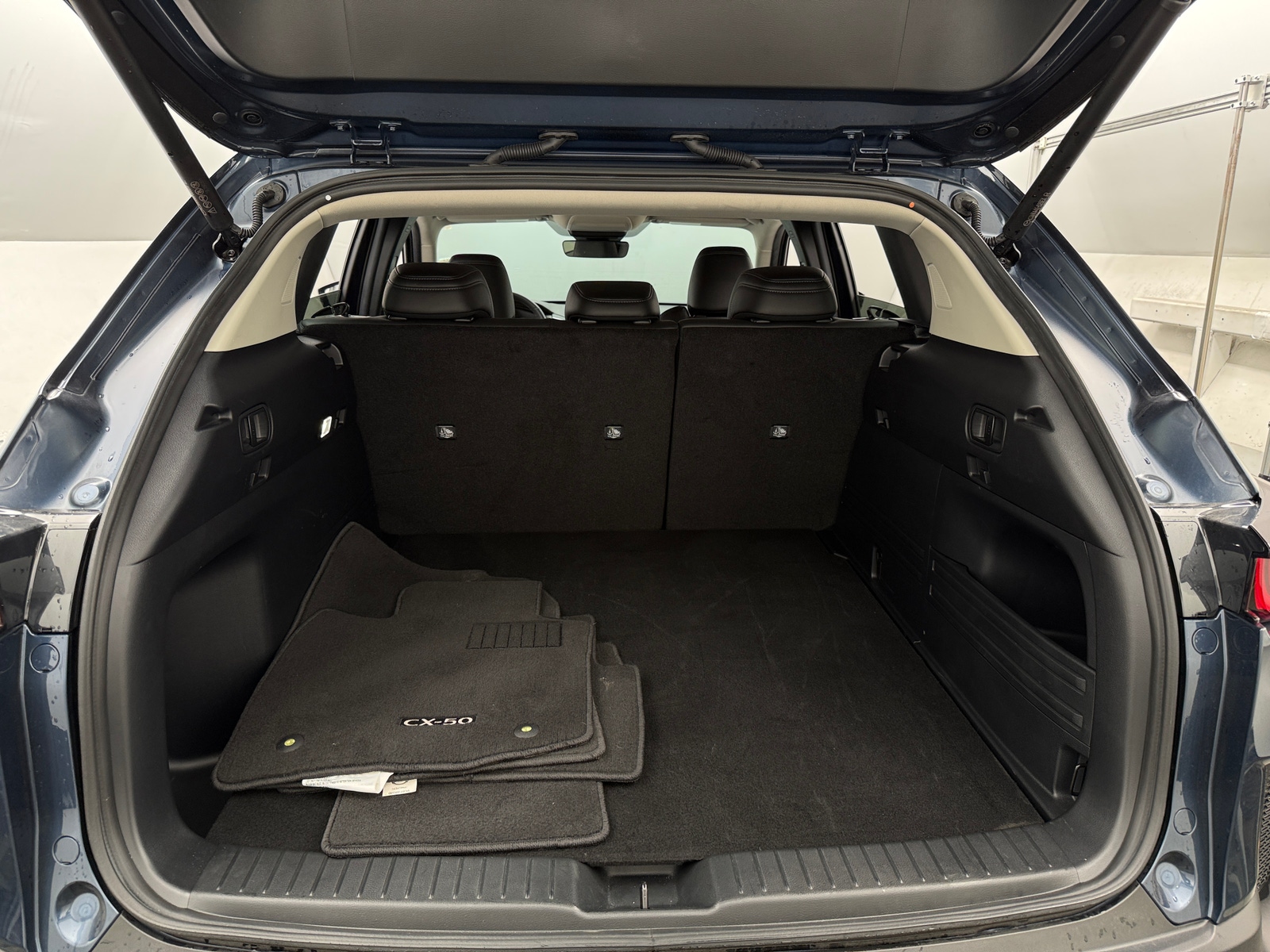 Thumbnail: 2025 Mazda CX-50 - 6