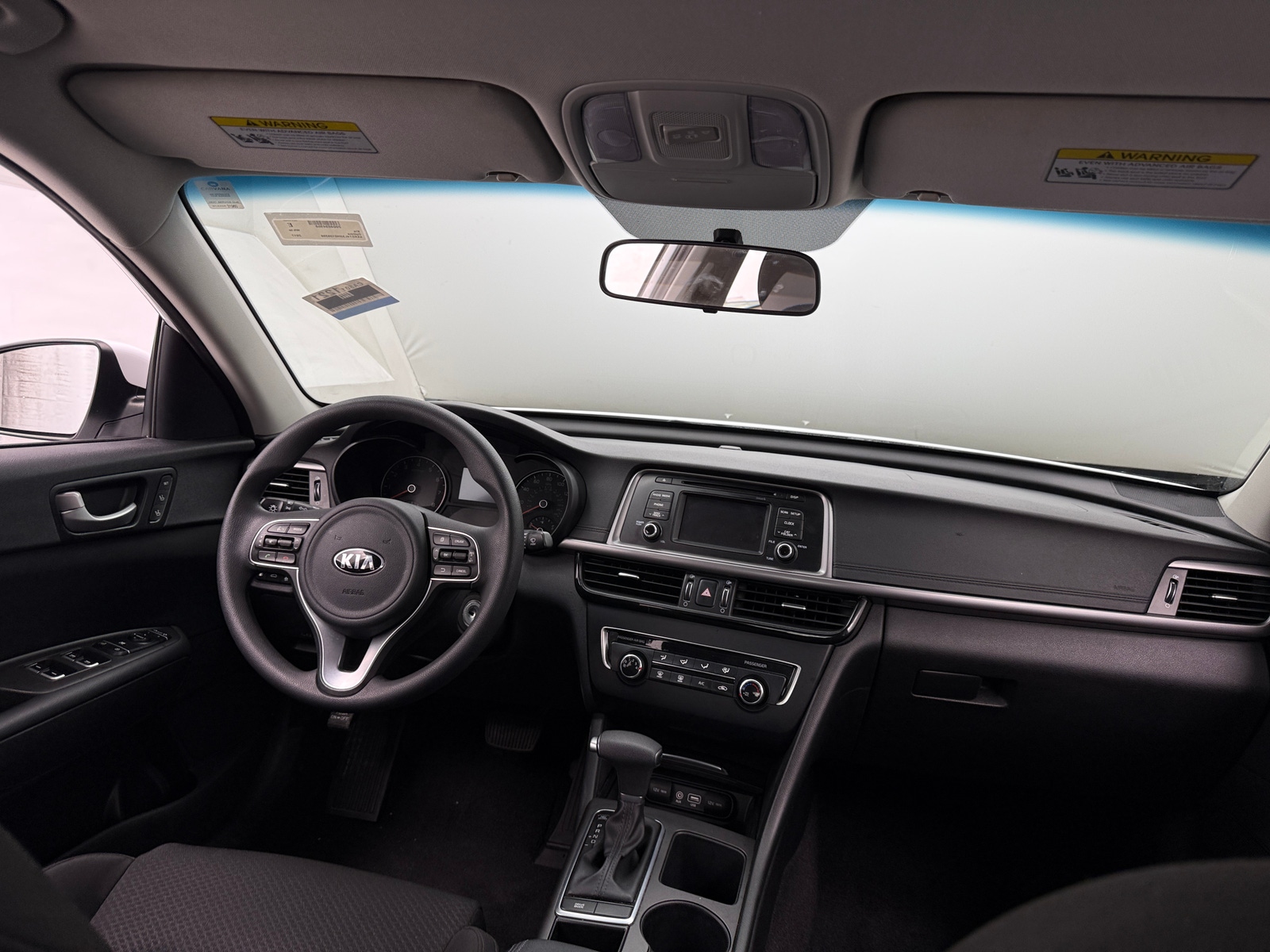 Thumbnail: 2017 Kia Optima - 3