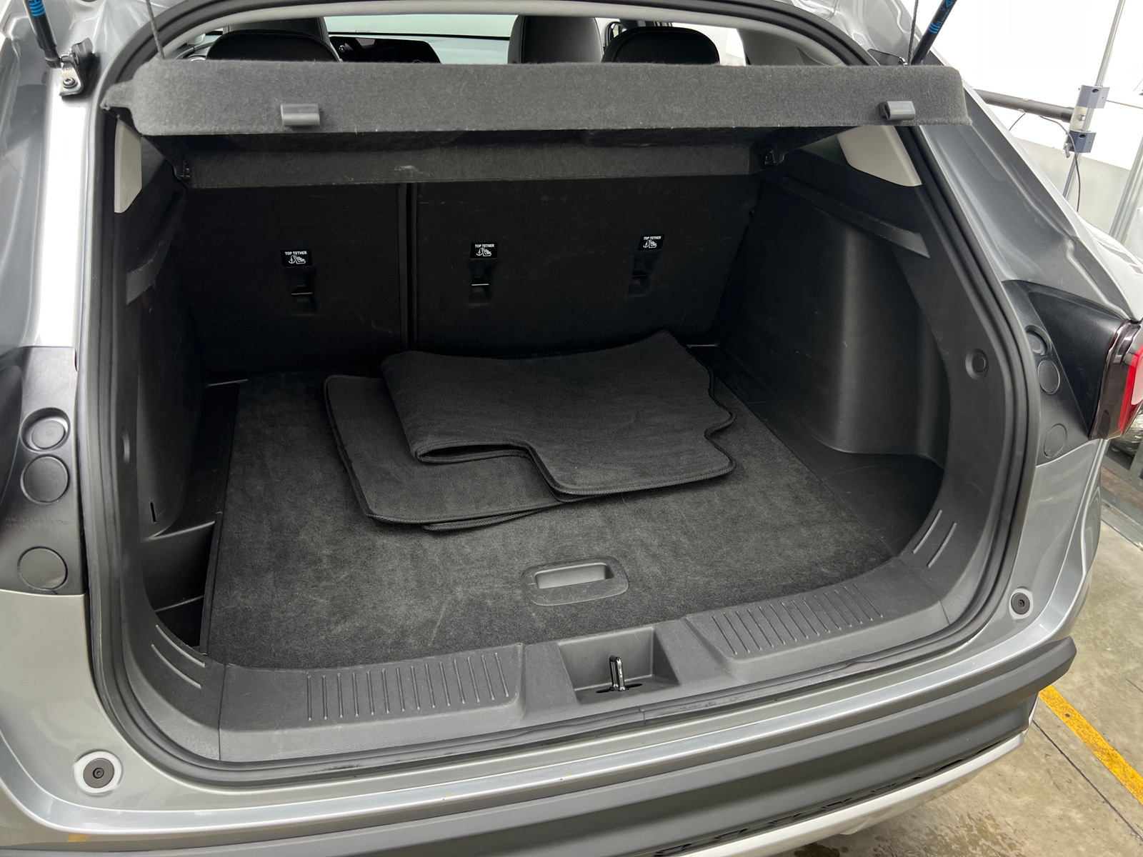 Thumbnail: 2025 Chevrolet Trax - 7