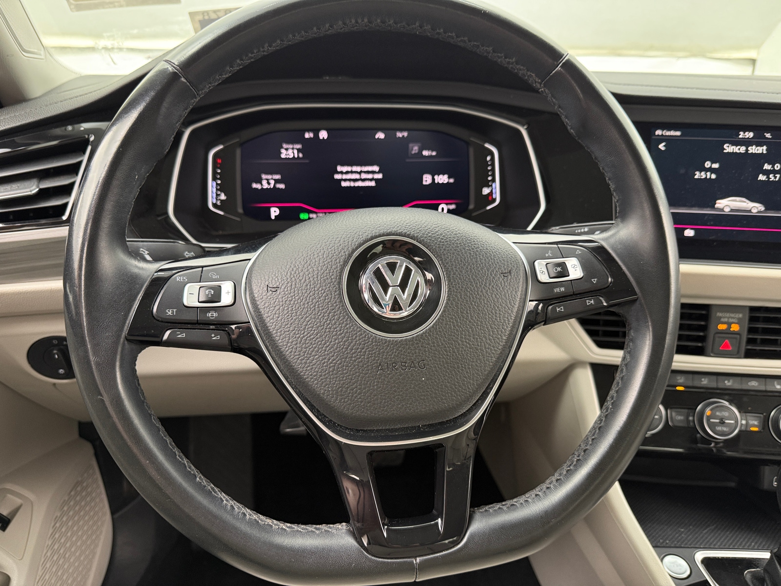Thumbnail: 2019 Volkswagen Jetta - 4
