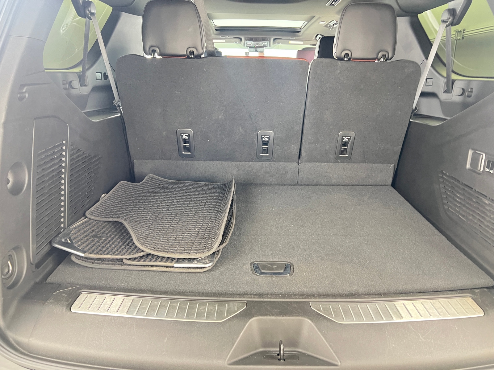 Thumbnail: 2023 GMC Yukon XL - 6