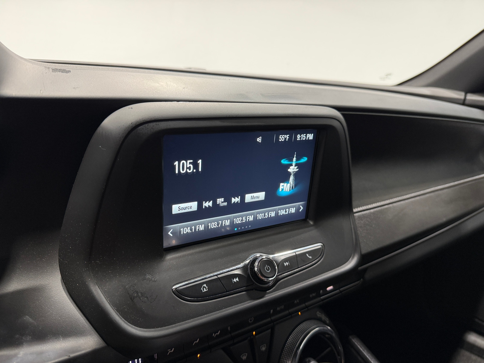 Thumbnail: 2018 Chevrolet Camaro - 3