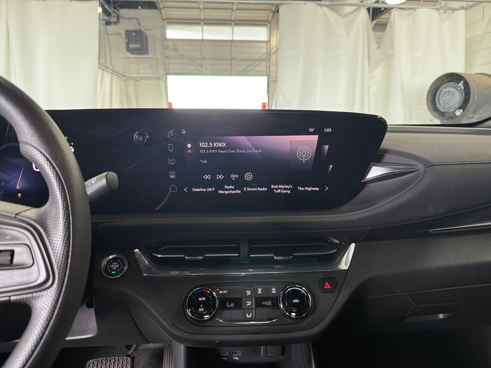 Thumbnail: 2025 Buick Envista - 3