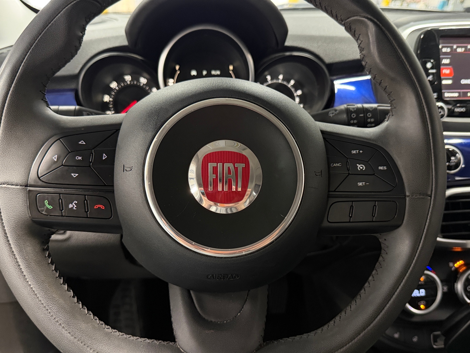 Thumbnail: 2016 Fiat 500X - 5