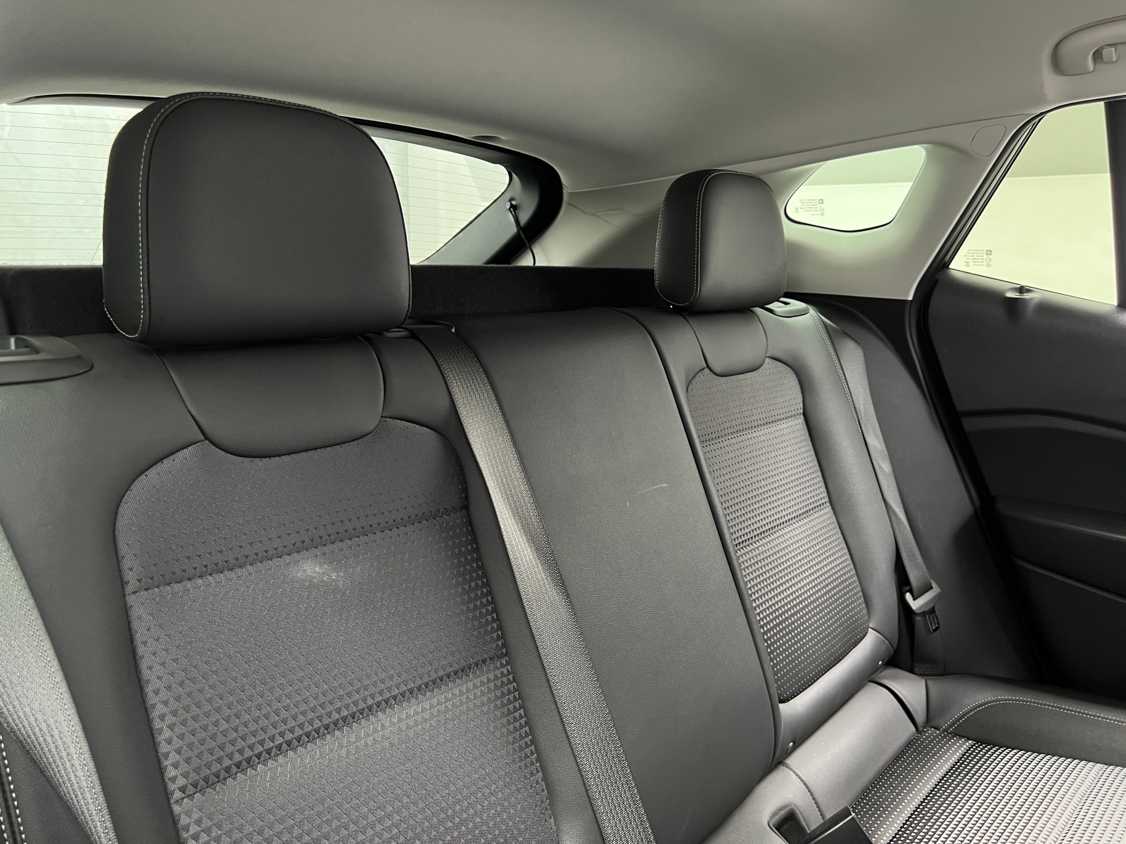 Thumbnail: 2025 Chevrolet Trax - 6