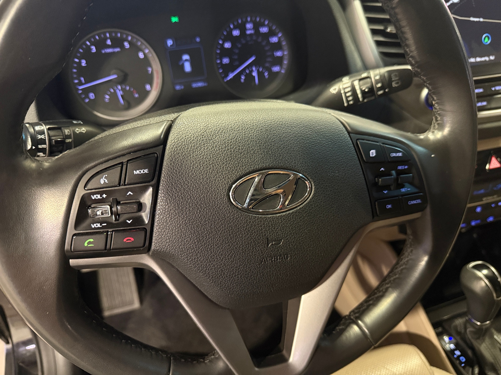 Thumbnail: 2017 Hyundai Tucson - 4