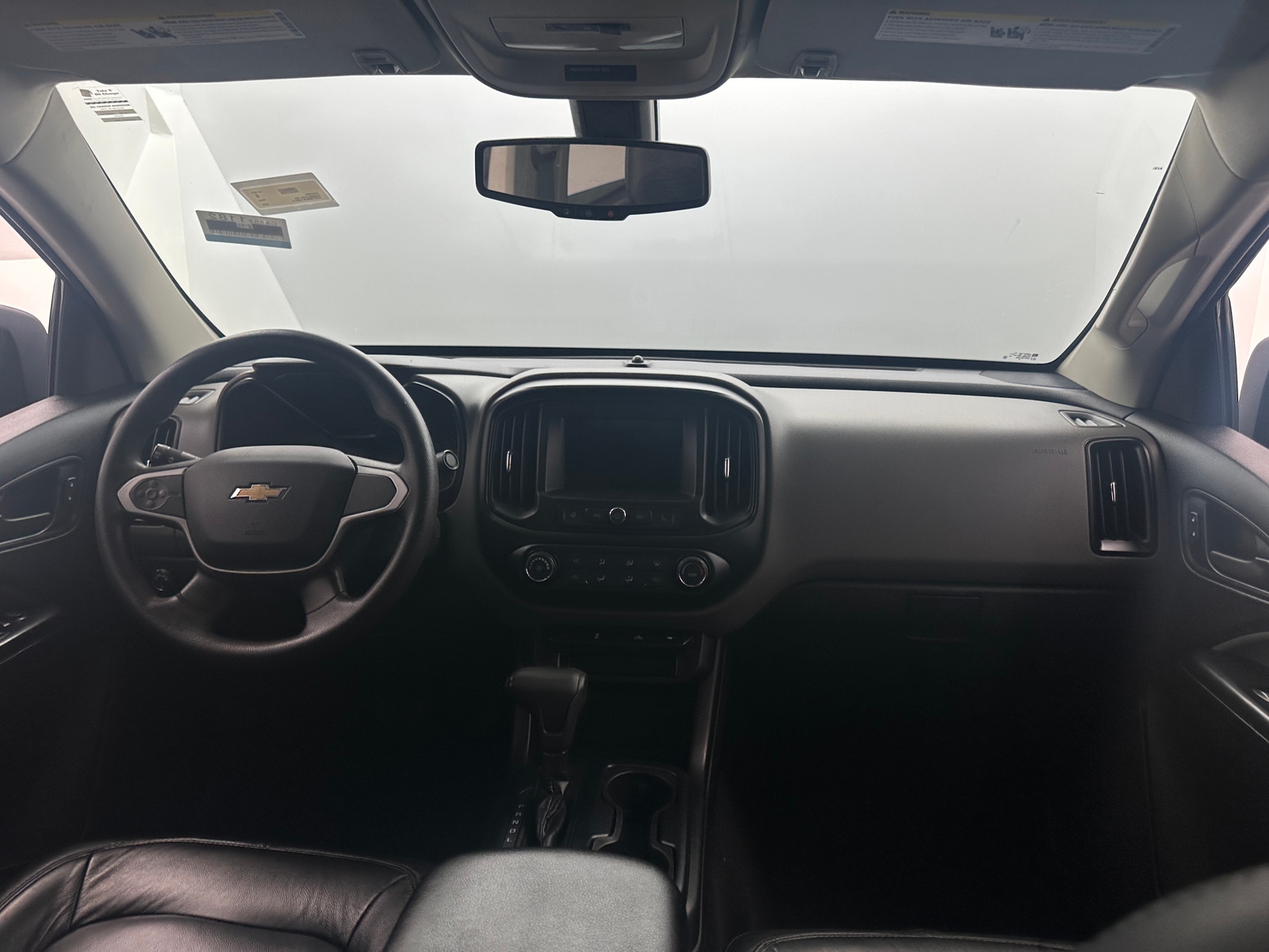 Thumbnail: 2019 Chevrolet Colorado - 3