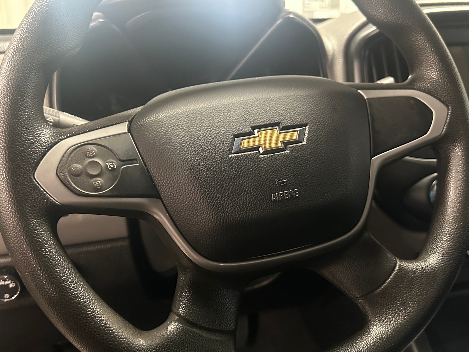 Thumbnail: 2019 Chevrolet Colorado - 5