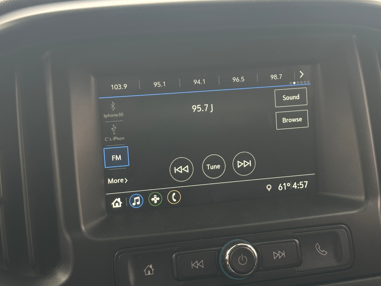 Thumbnail: 2019 Chevrolet Colorado - 4