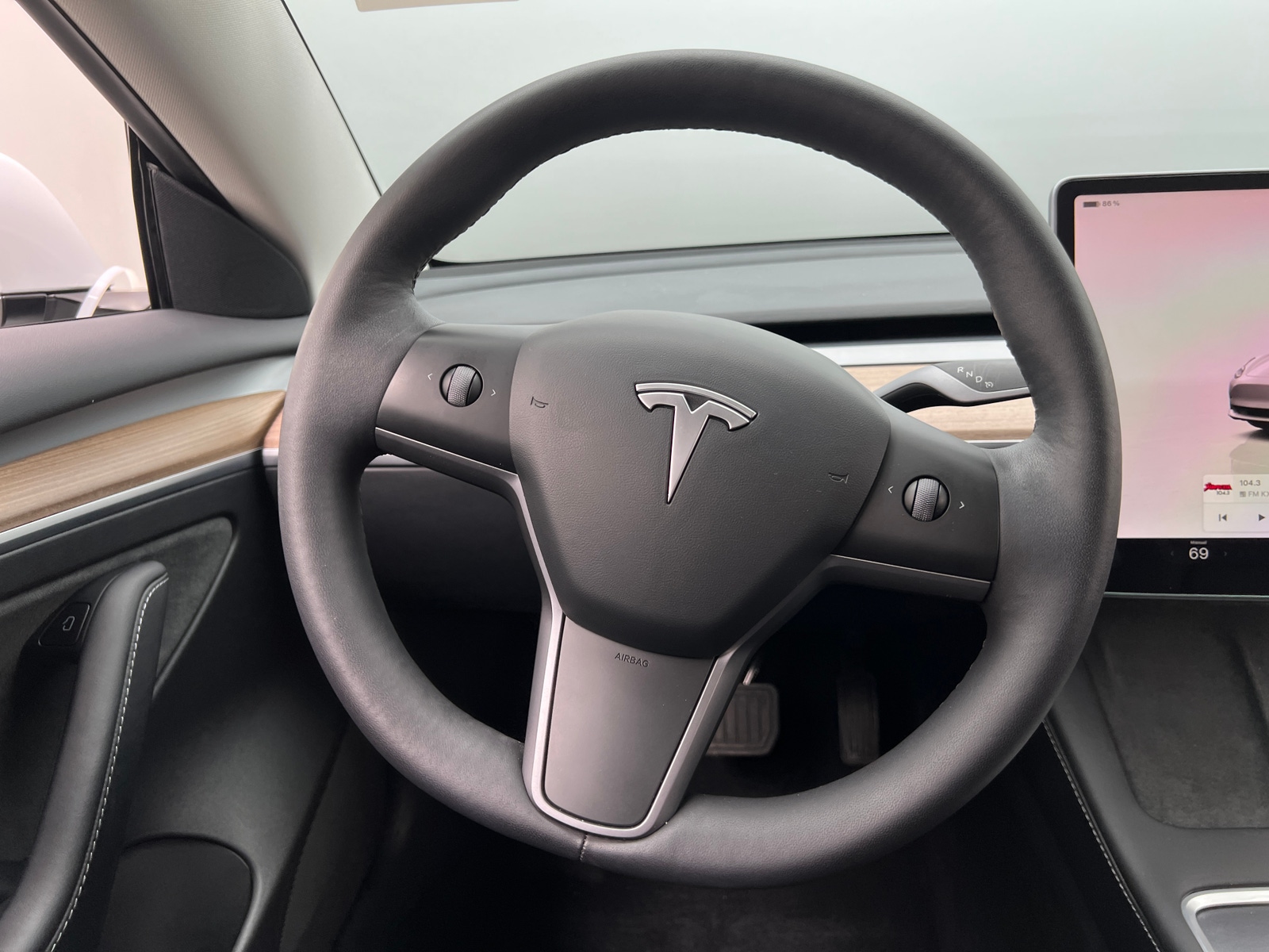 Thumbnail: 2022 Tesla Model 3 - 4